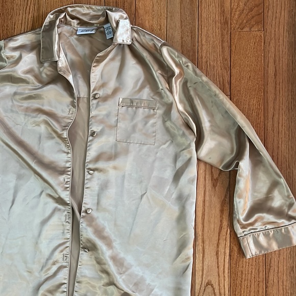 Silk Gold Button Down - Picture 3 of 3